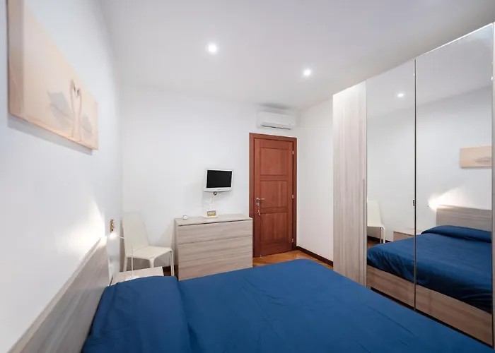 Napoli Charming Apartments Vomero \